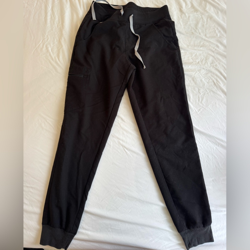 FIGS Zamora Joggers